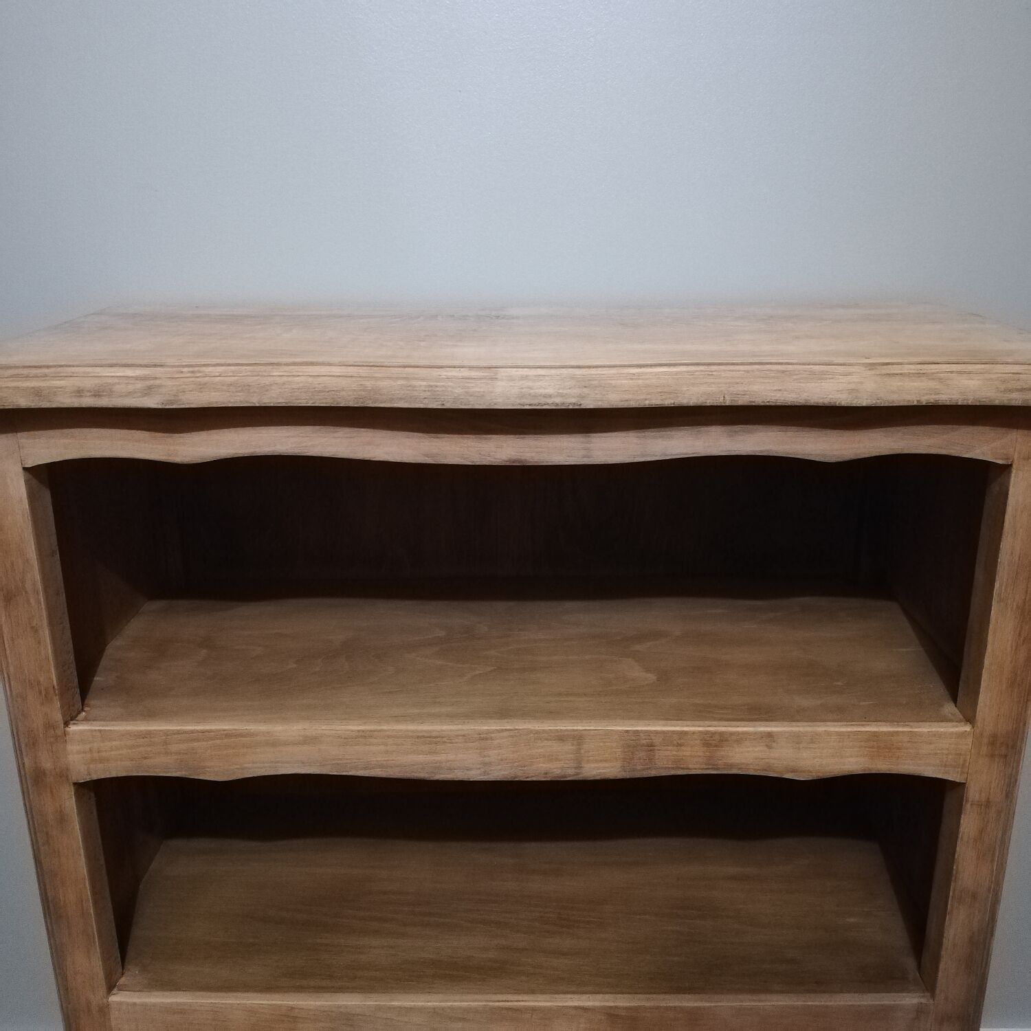 Bookcase in raw oak