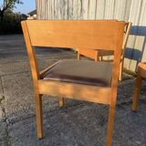 6 wooden and leatherette chairs