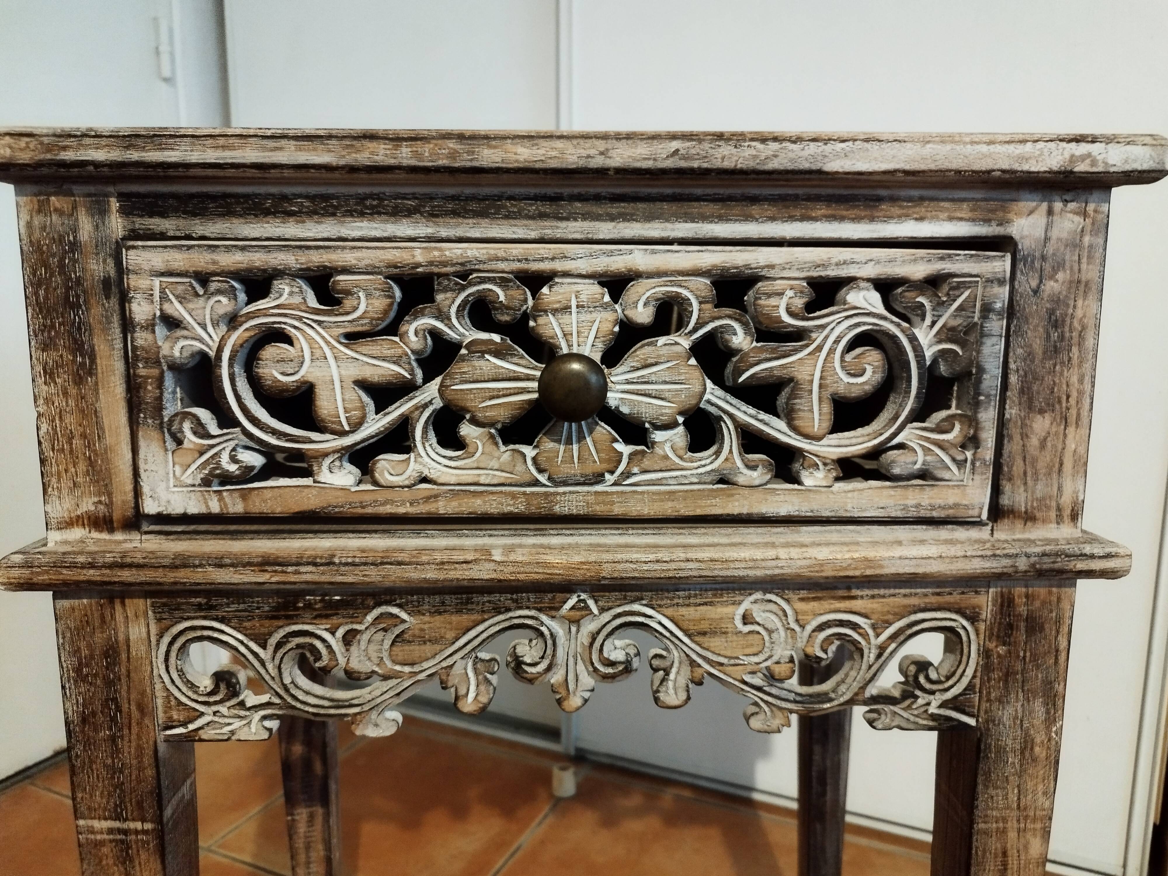 Occasional furniture
