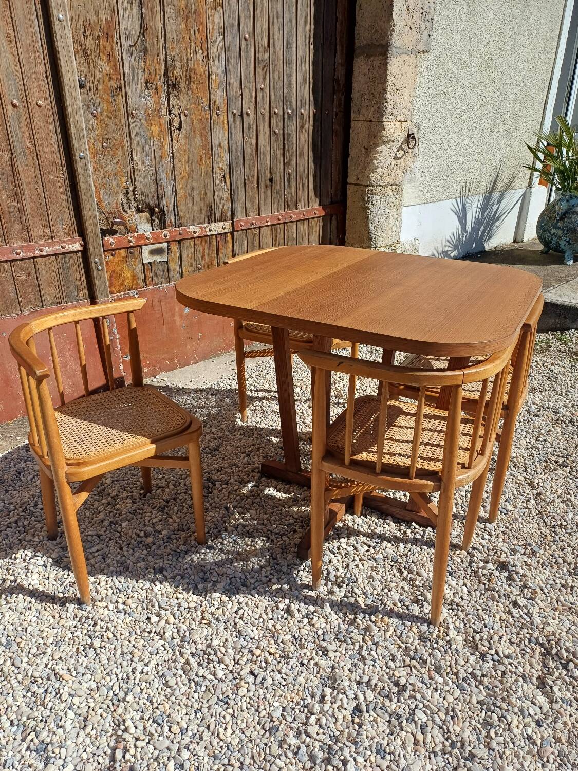 Thonet table and chairs