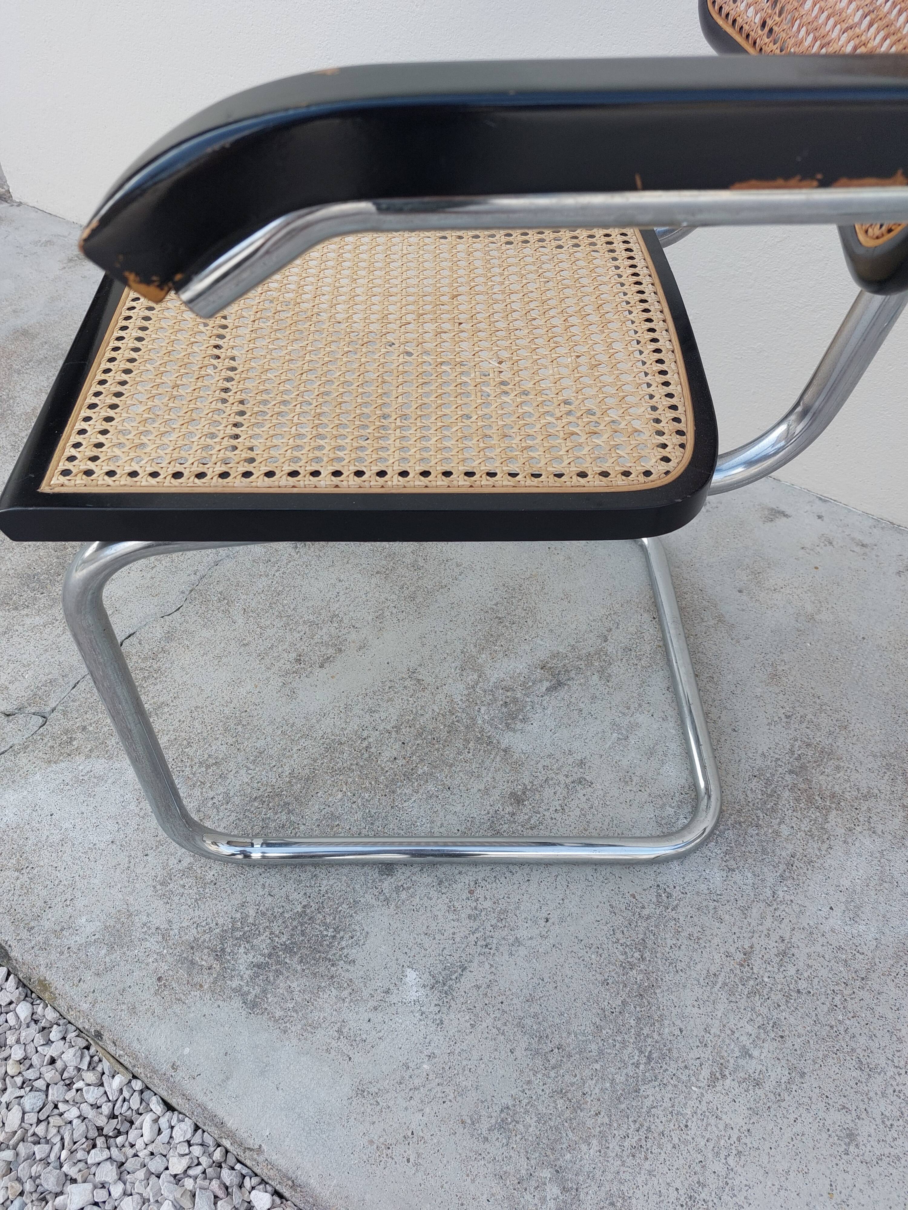 Pair of armchairs Marcel Breuer b64 cesca Italy