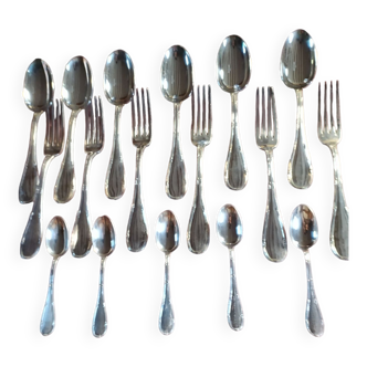 Silvered metal cutlery