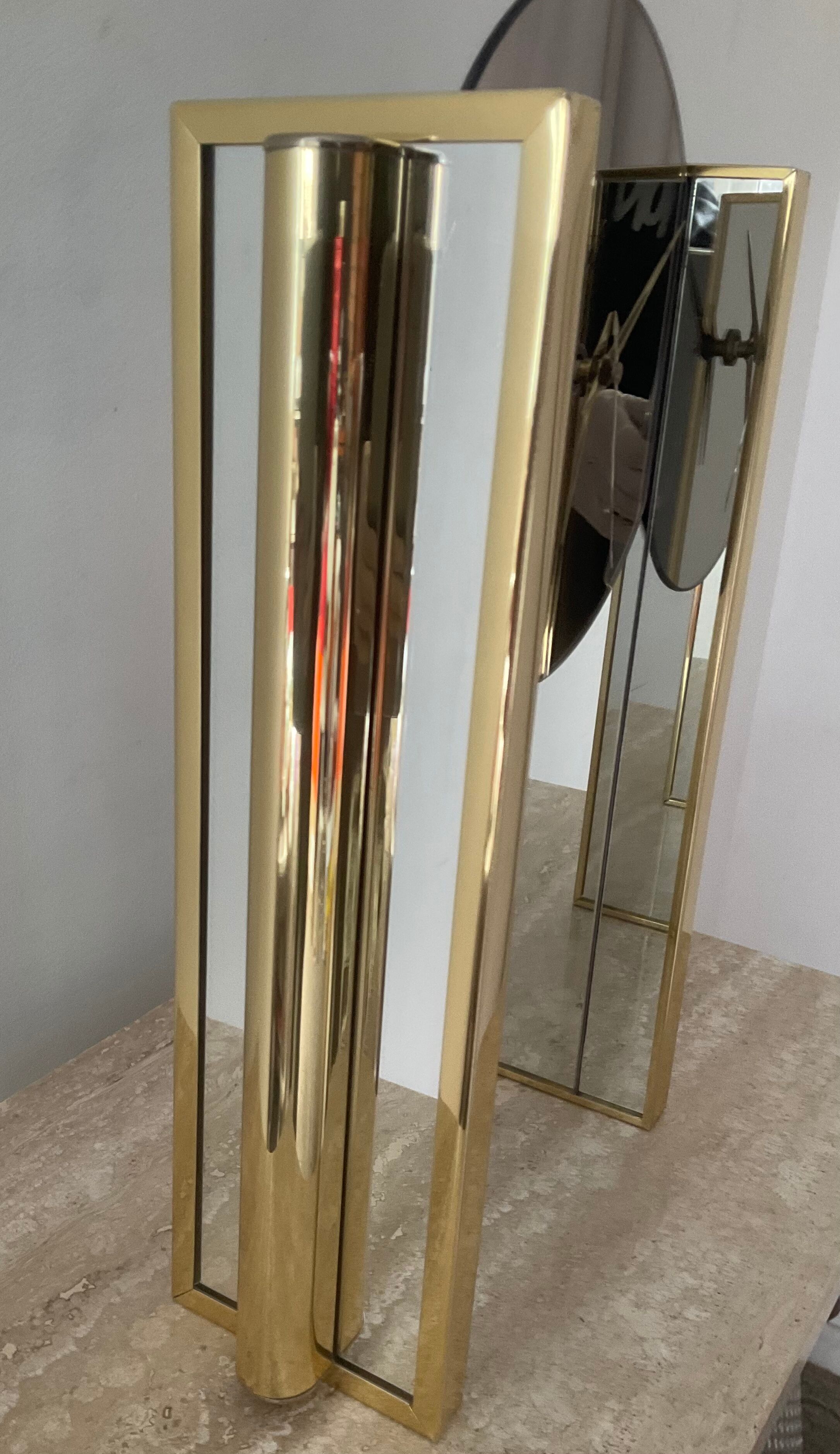 Hollywood Regency clock by Nufa Holland in brass 70s-80s