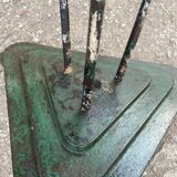 Bistro pedestal table