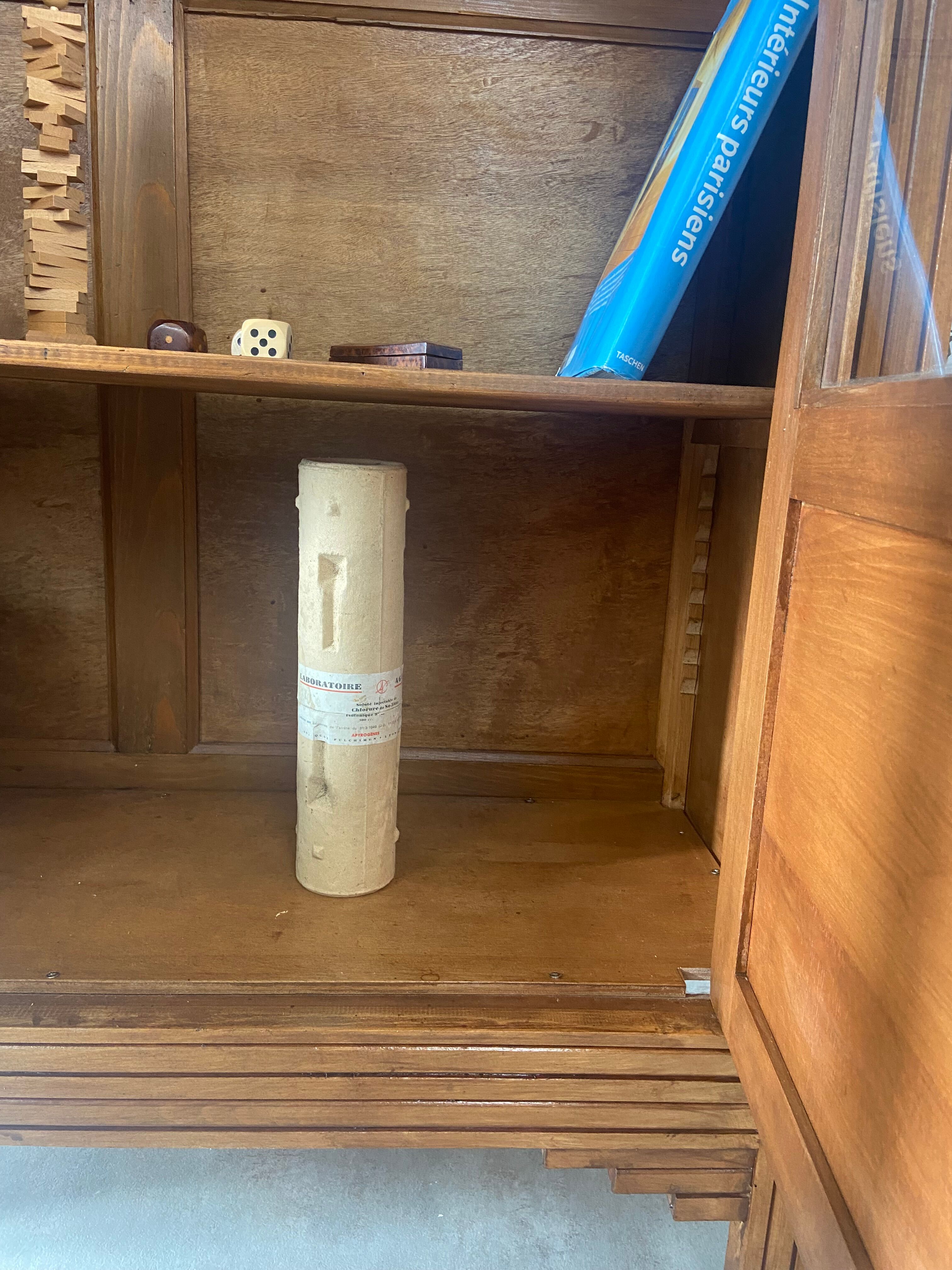 Vintage library/shelf