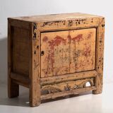 Ancien buffet rouge oriental (vers 1890)