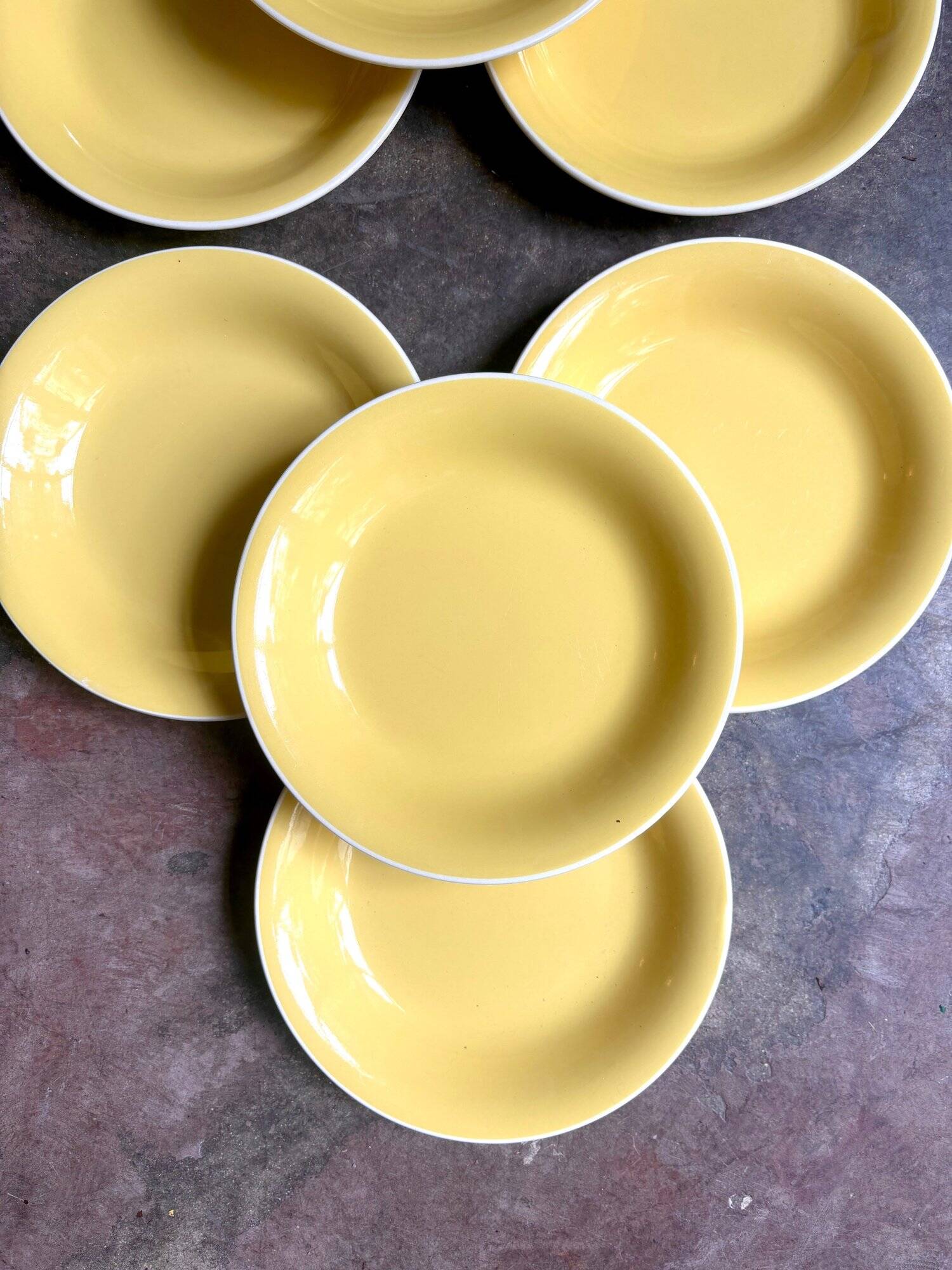 8 Villeroy & Boch soup plates in yellow enamelled earthenware
