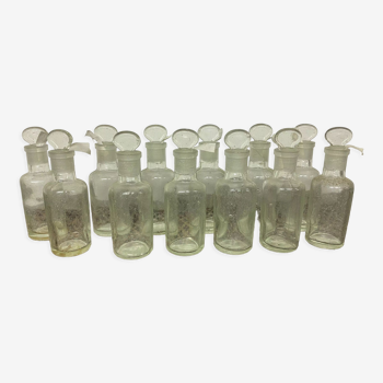 Set of 12 apothecary vials