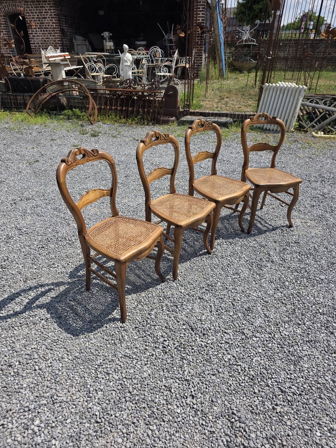 4 chaises style Louis XV en merisier