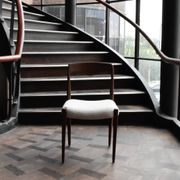 6 chaises danoises attribuées à Niels Moller
