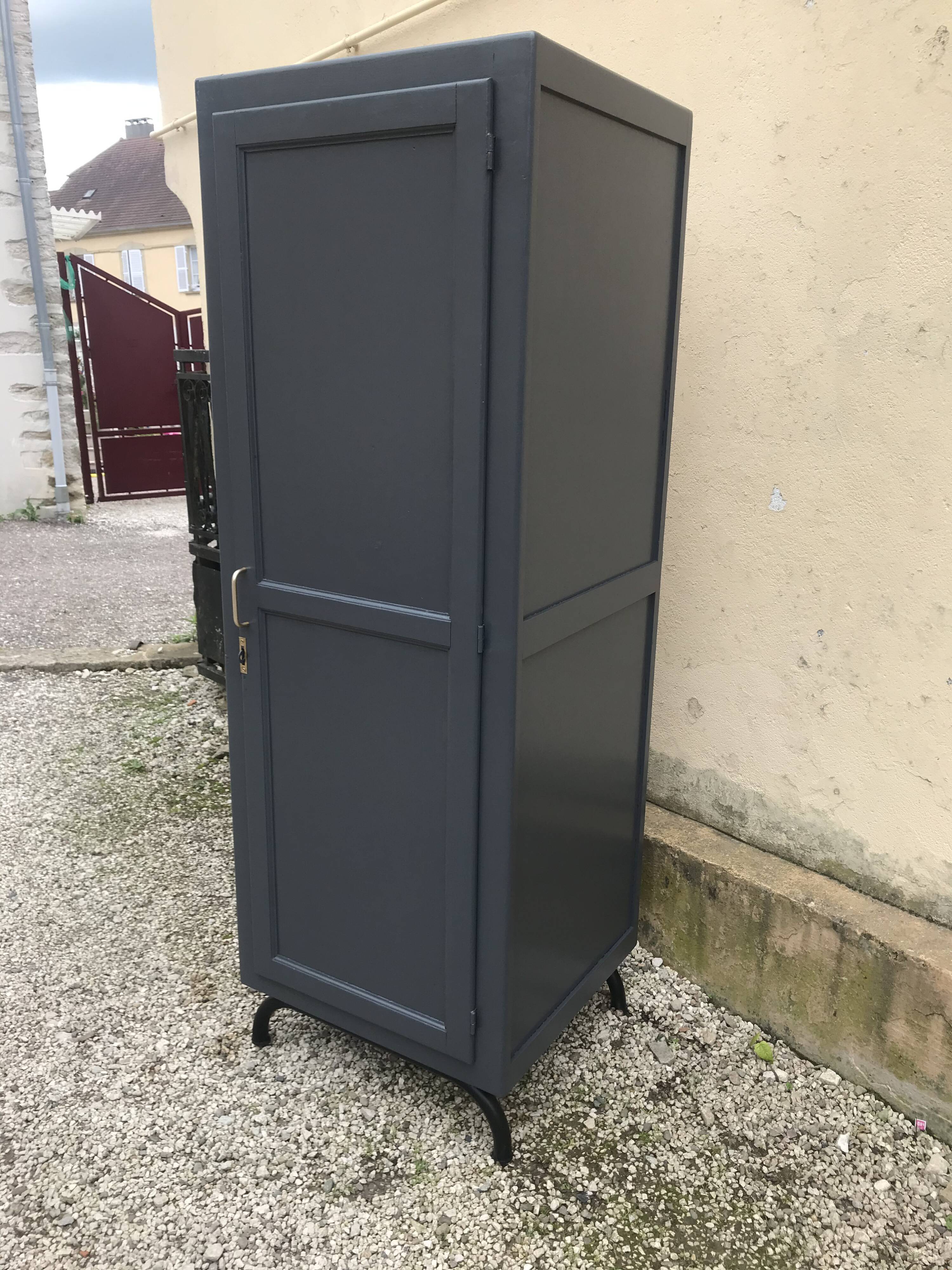 Boarding school wardrobe