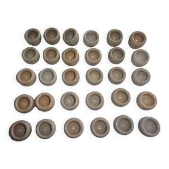 Set of 30 snail pots