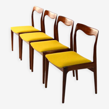 Set of 4 Mid-Century Teak Dining Chairs by AWA Netherlands 1960s