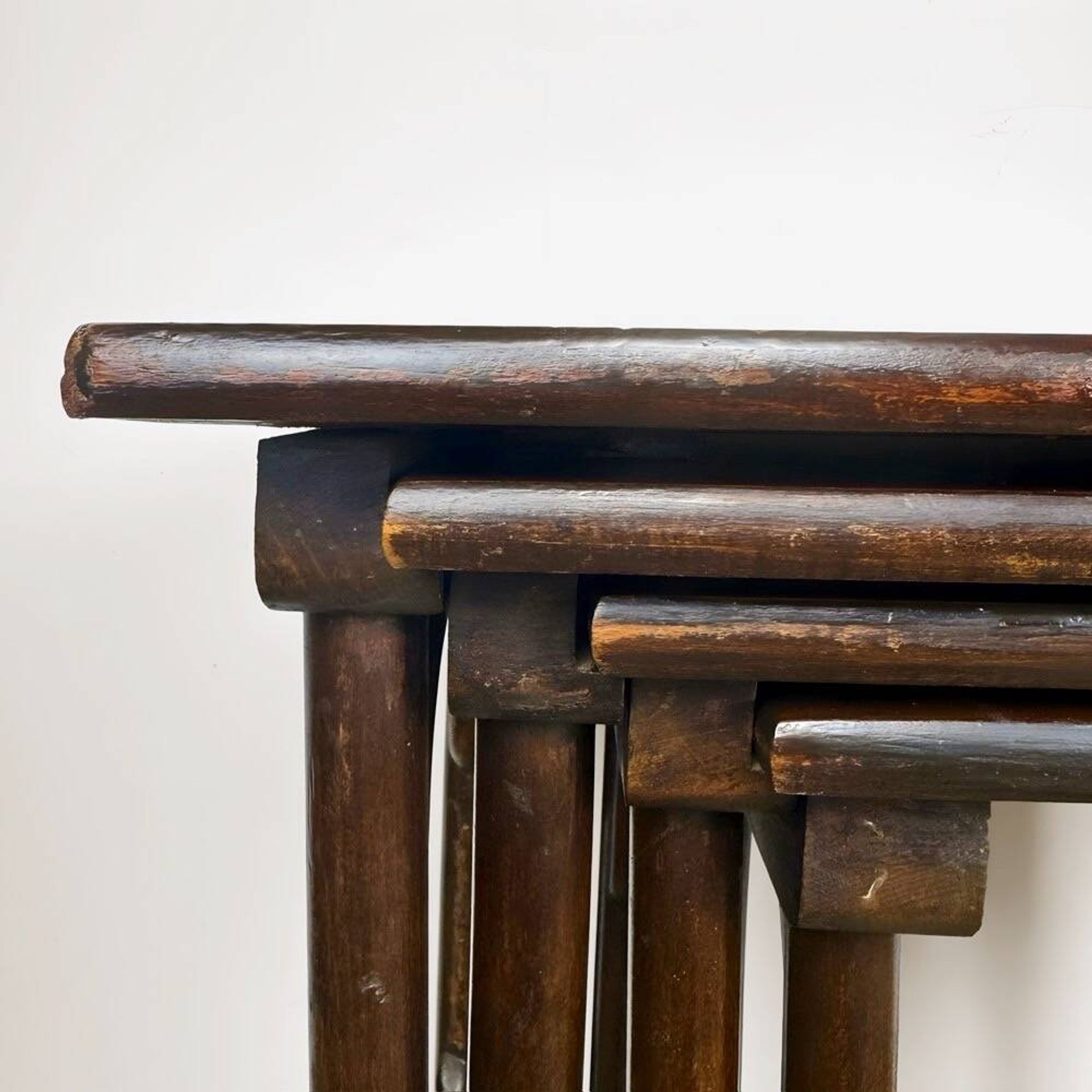 Nest tables Thonet No. 10 Art Nouveau 1900