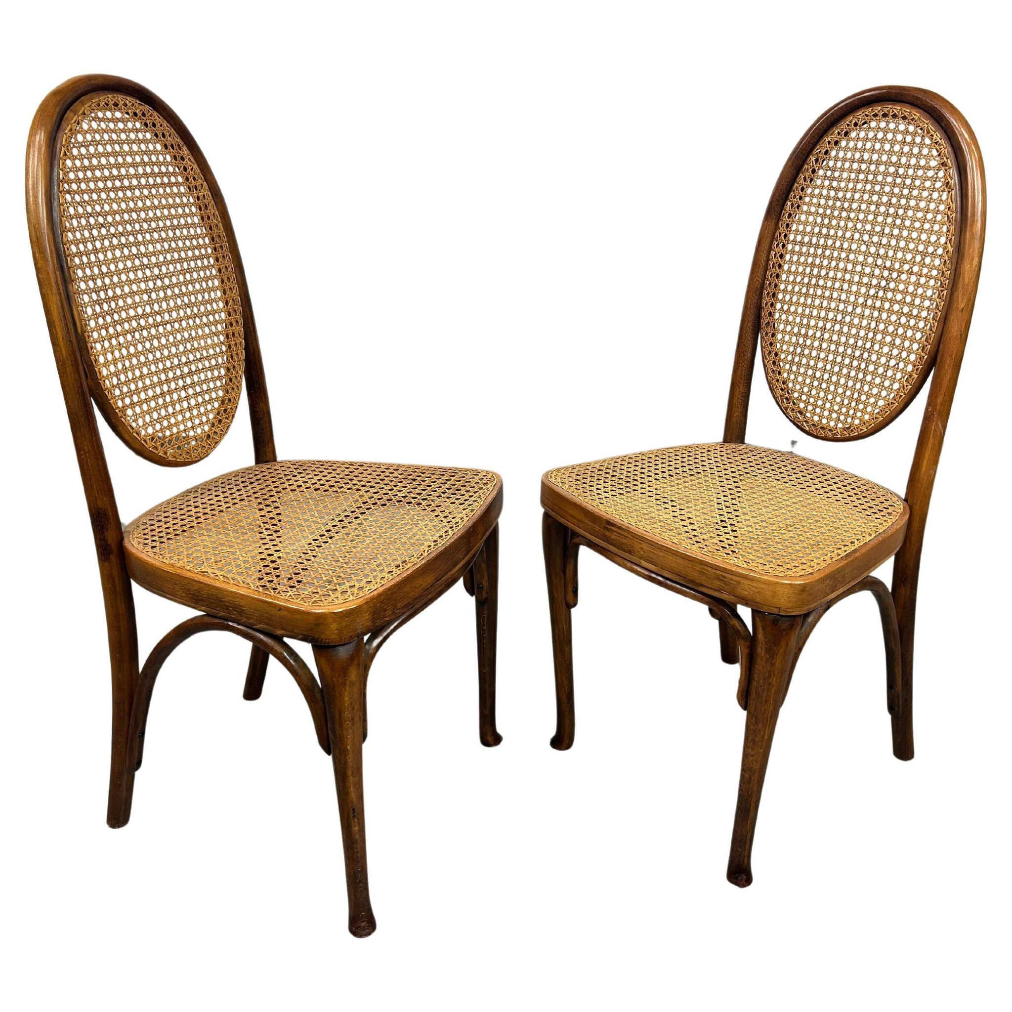 Thonet chairs no. 567 by Otto Prutscher for Café Heinrichshof