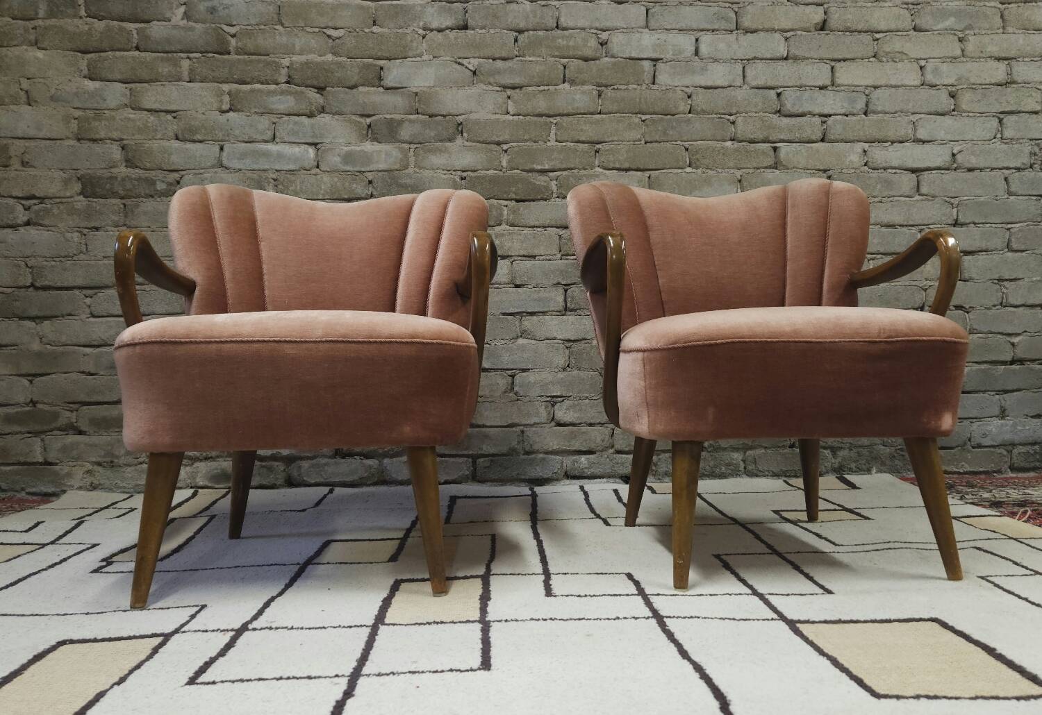 Pair of pink velvet cocktail armchairs 1960