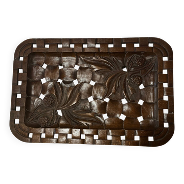 Grand Plateau/ Vintage 1950s Ashtray in Carved Wood