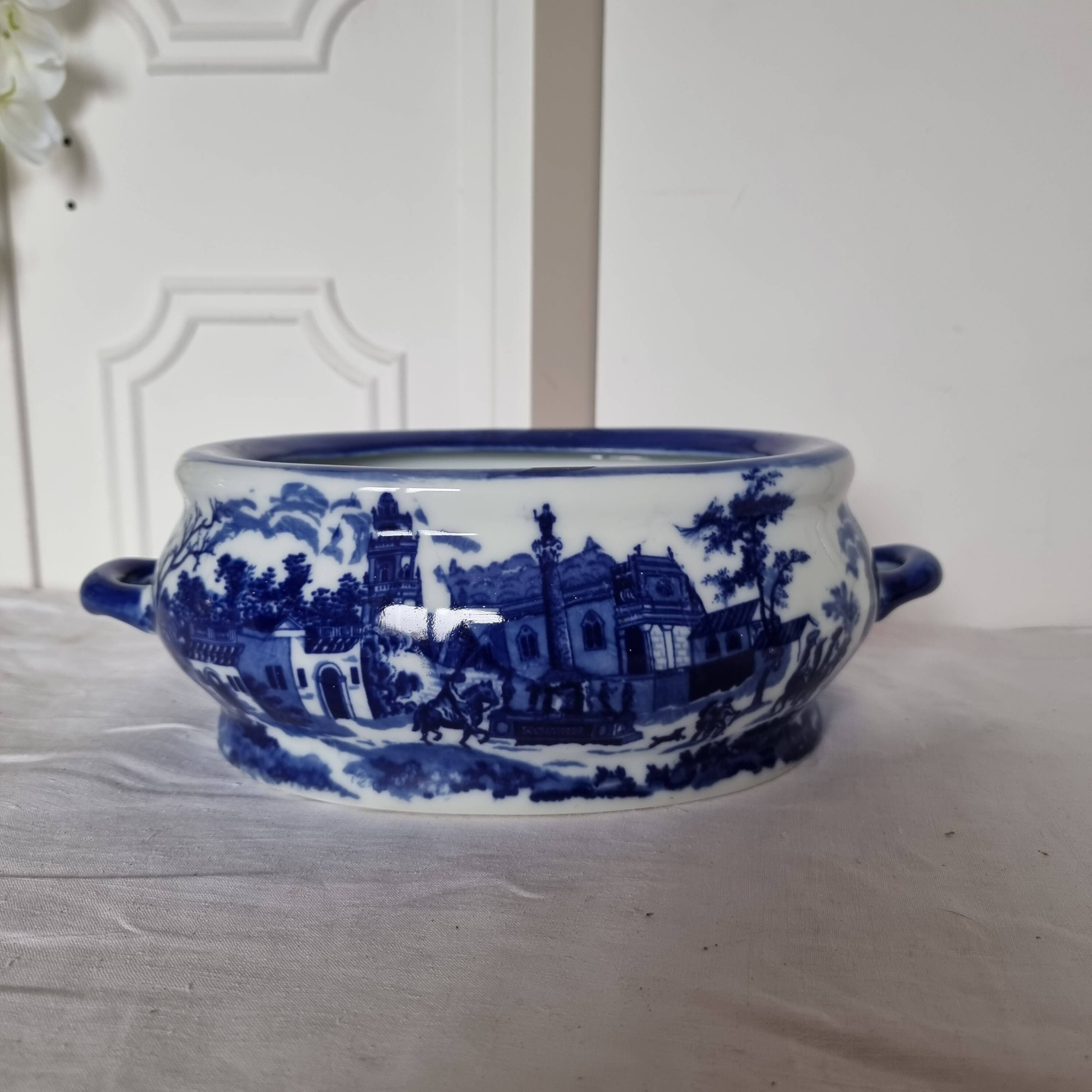 English porcelain flower pot or planter, blue Victorian landscape