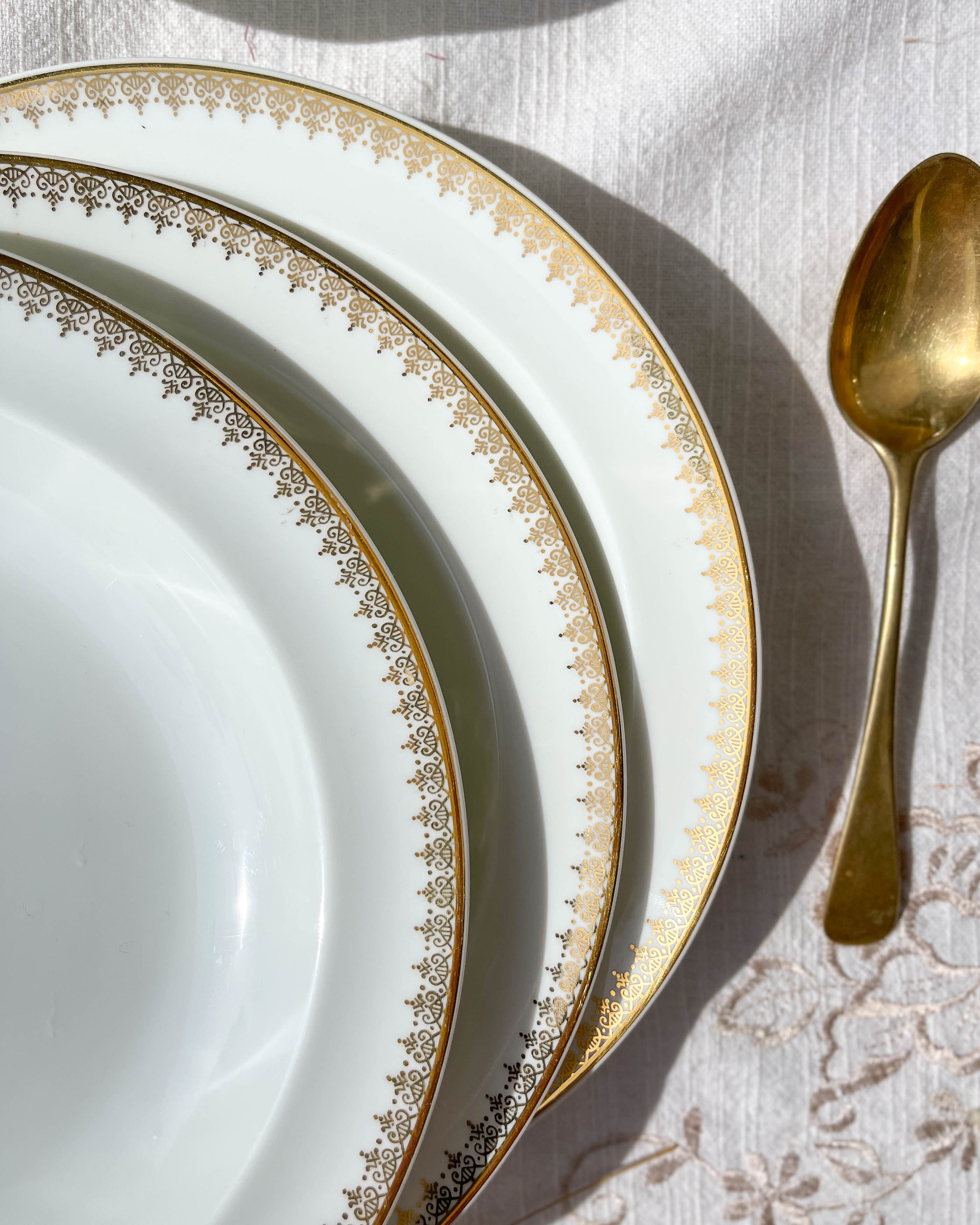 4 hollow plates porcelain white gilded limoges lafarge & c