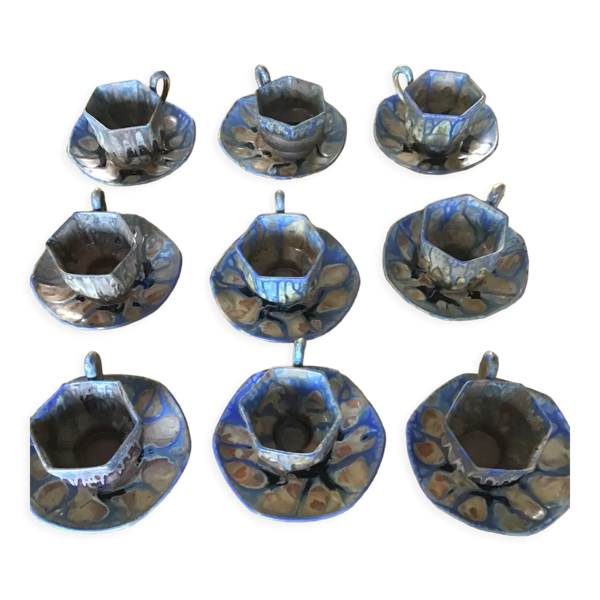 9 tasses et sous tasses octogonales en grès vernissé G Metenier