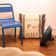 Chaise métallique industrielle bleue pour enfant