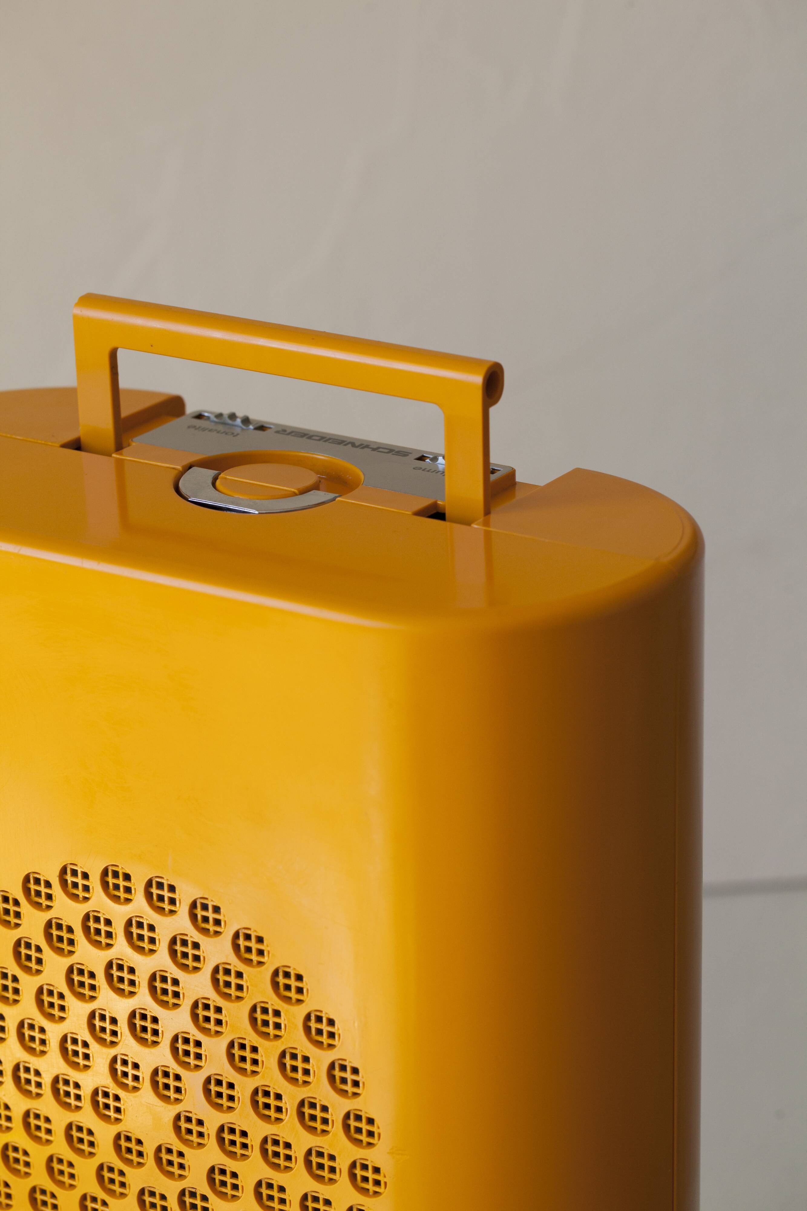 Vintage. 1 tourne disque SCHNEIDER - Collection