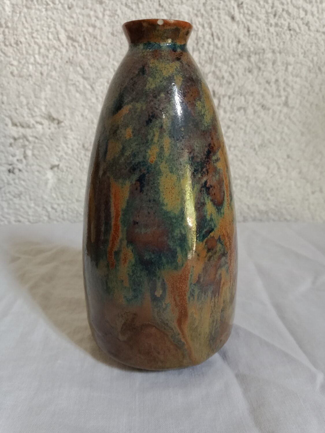 Montigny vase on old Loing