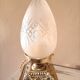 Chiseled glass lamp with brass base - bronze