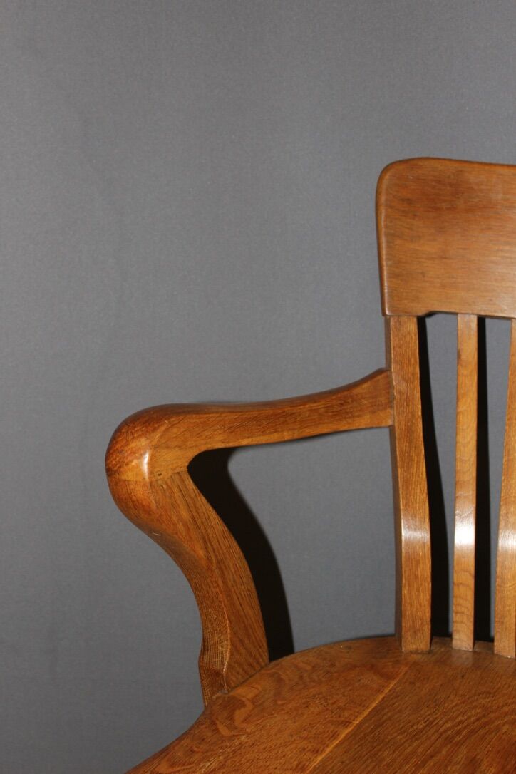 Rotating oak office chair circa 1930