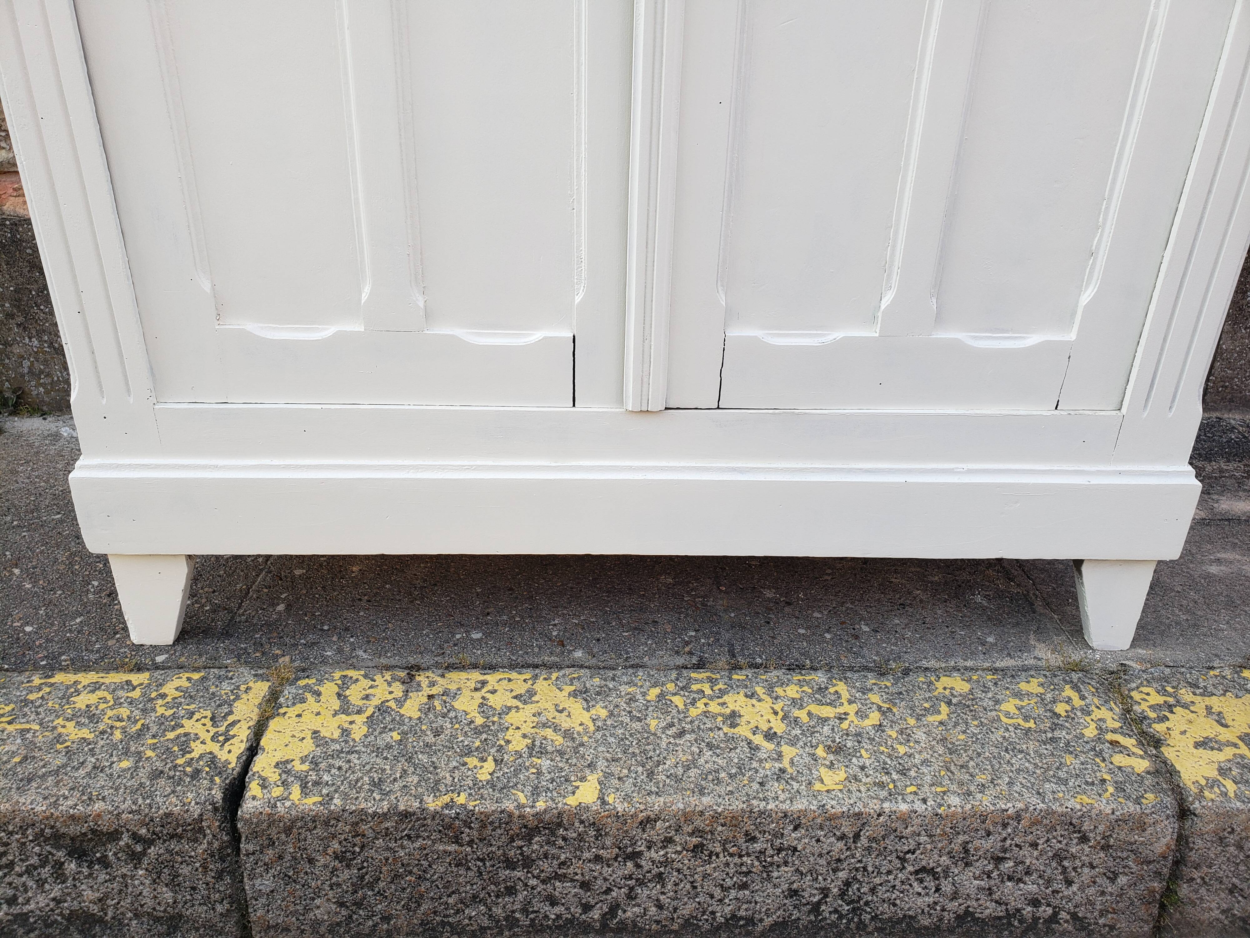 Authentic Parisian off-white wardrobe