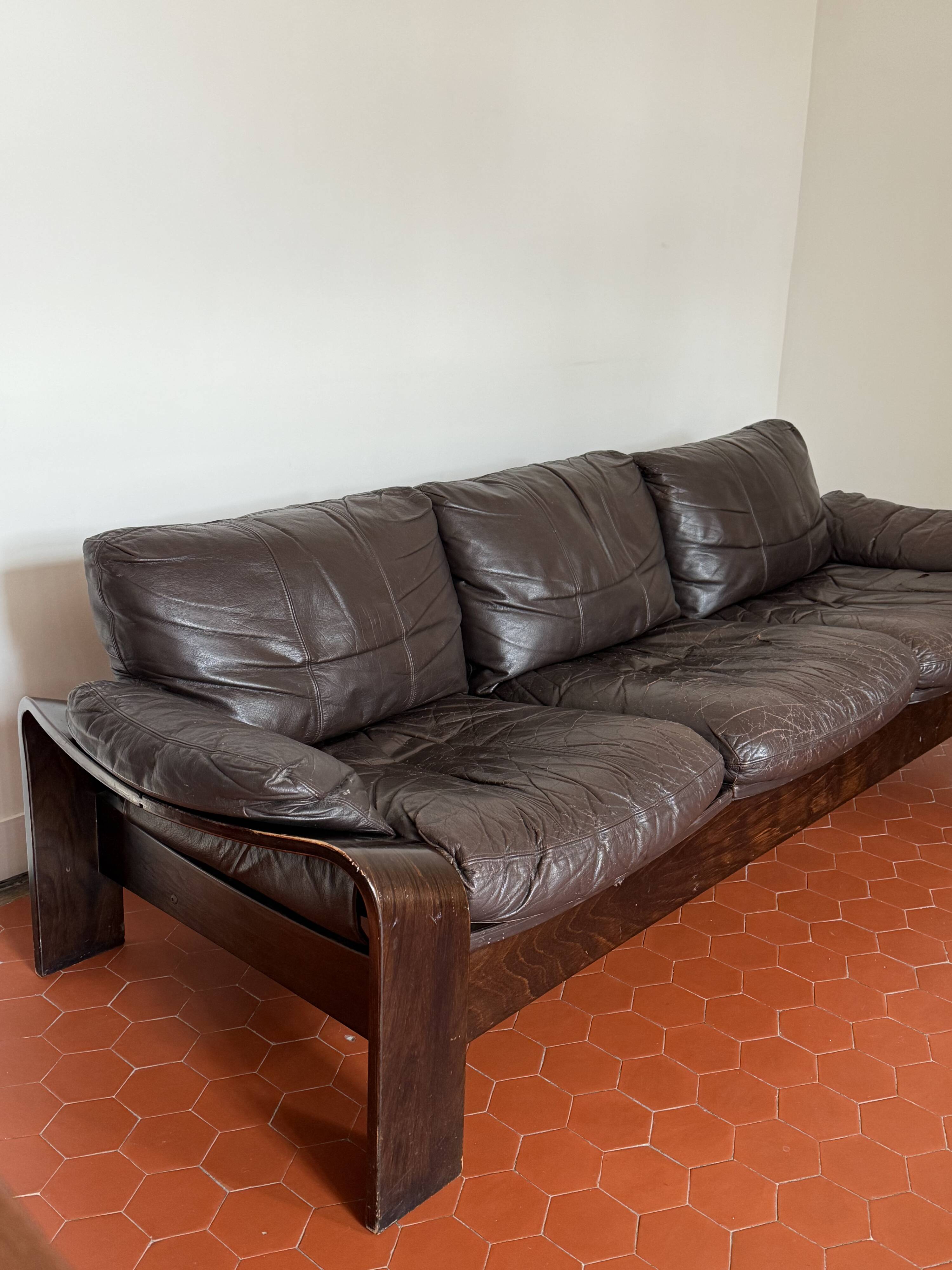 Canapé Panda d'Ake Fribyten pour Nelo Sweden (Roche Bobois) en bois et cuir.