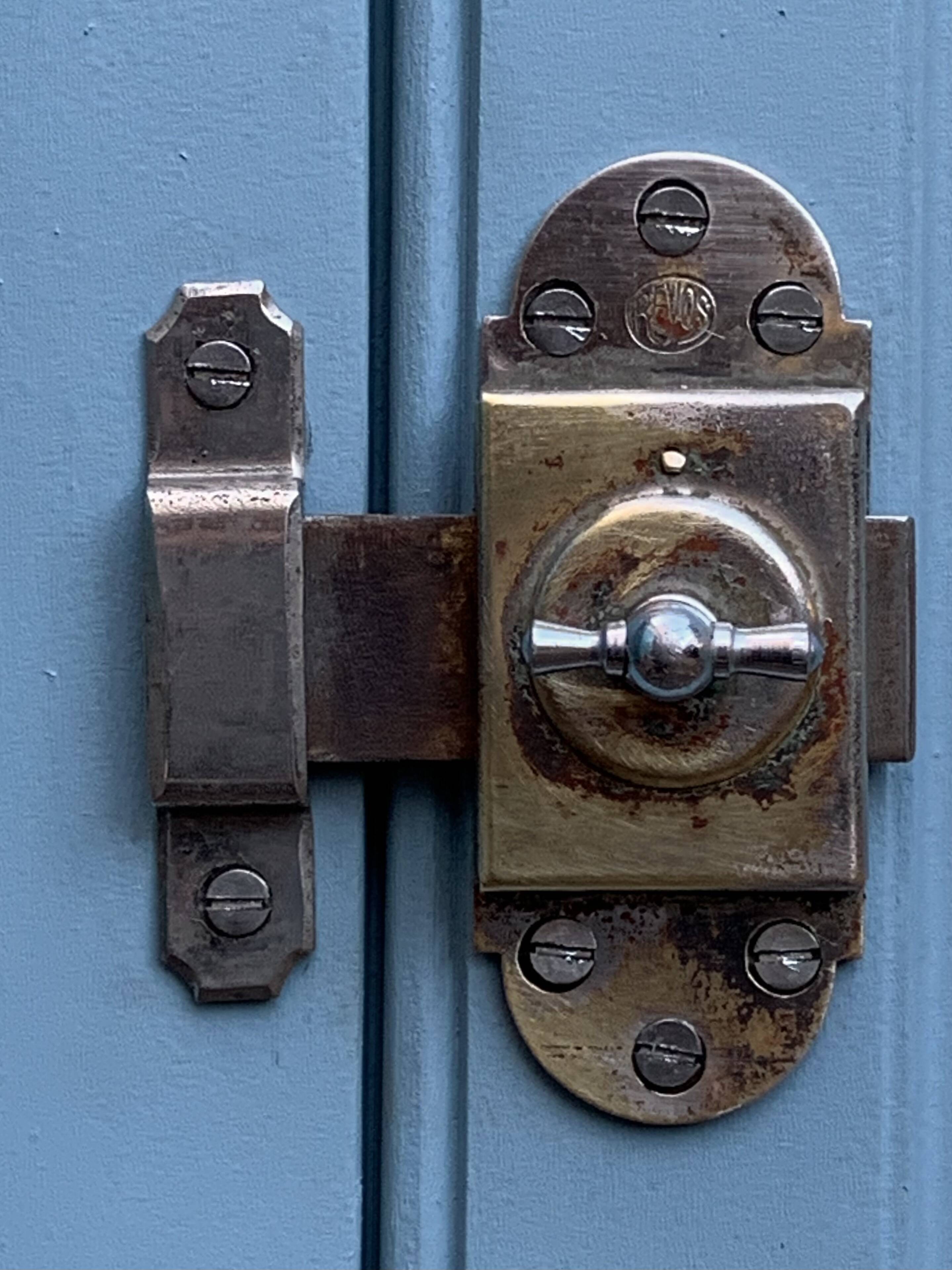 Art Deco Parisian Buffet 100x100