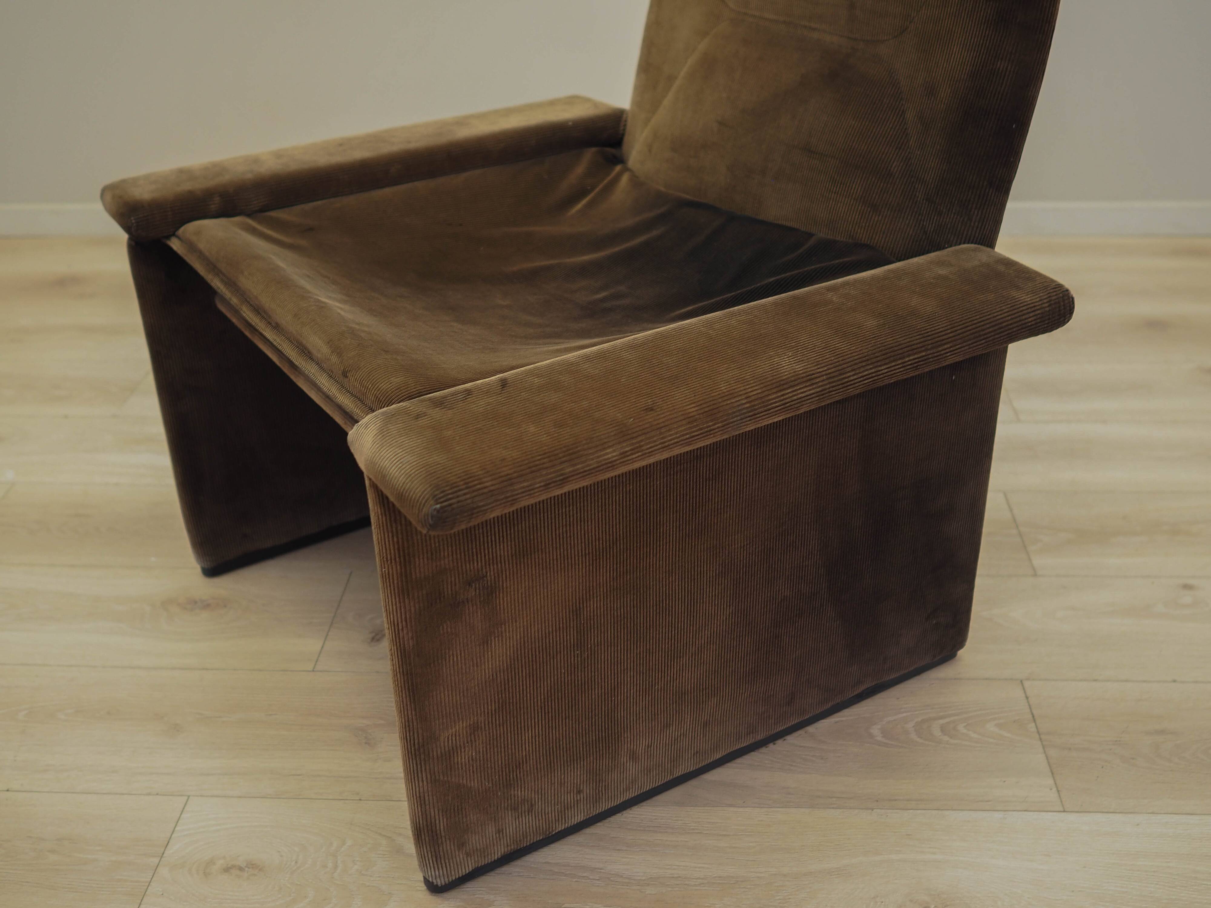 Corduroy armchair, Italian design, 1970s, production: Italy