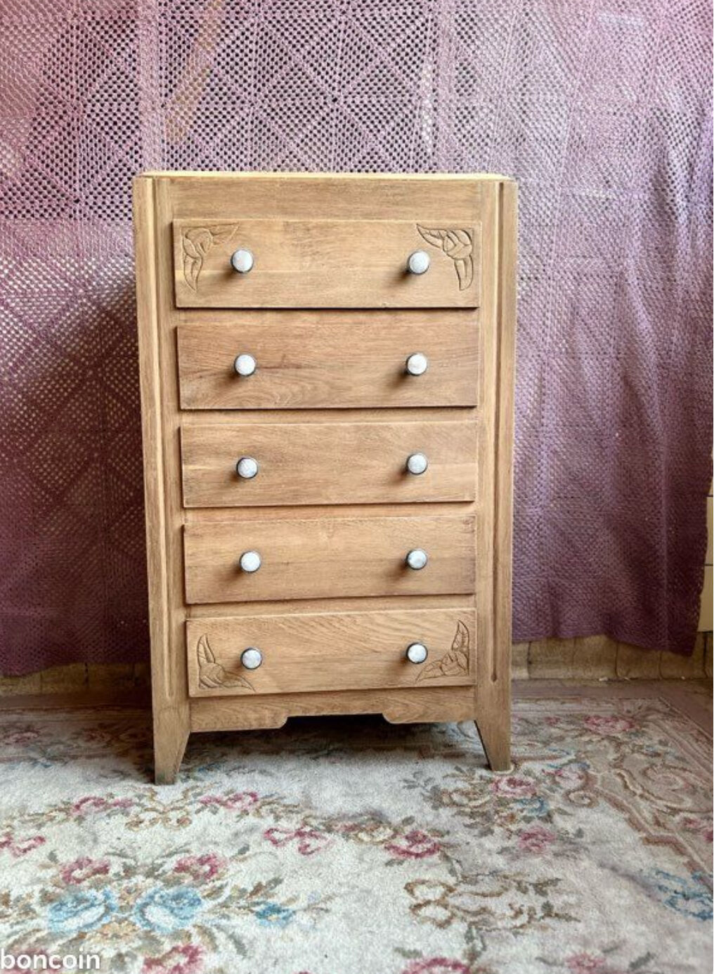 Art Deco oak chest of drawers.