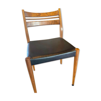 Vintage Skai chair with vintage table