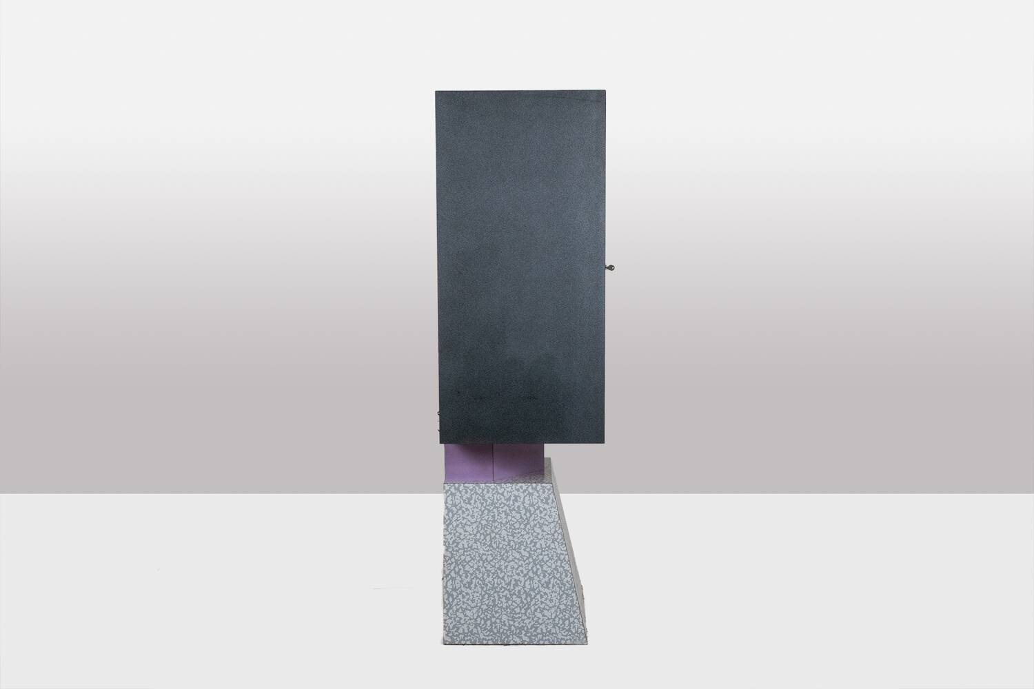 Memphis. Pair of lacquered wood display cabinets. 1980s. LS48071403