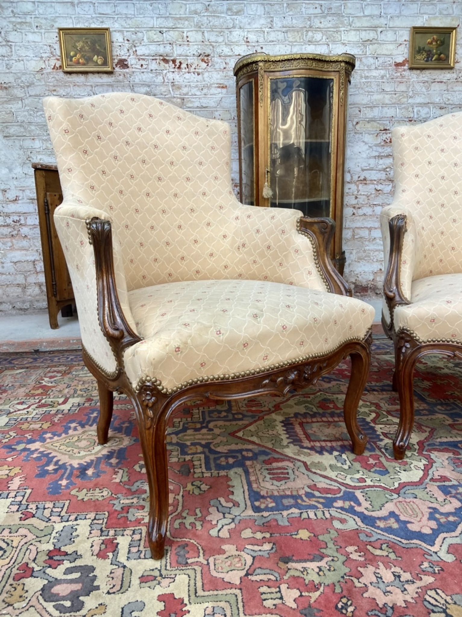 Pair of armchairs in natural wood style Louis XV XIXth