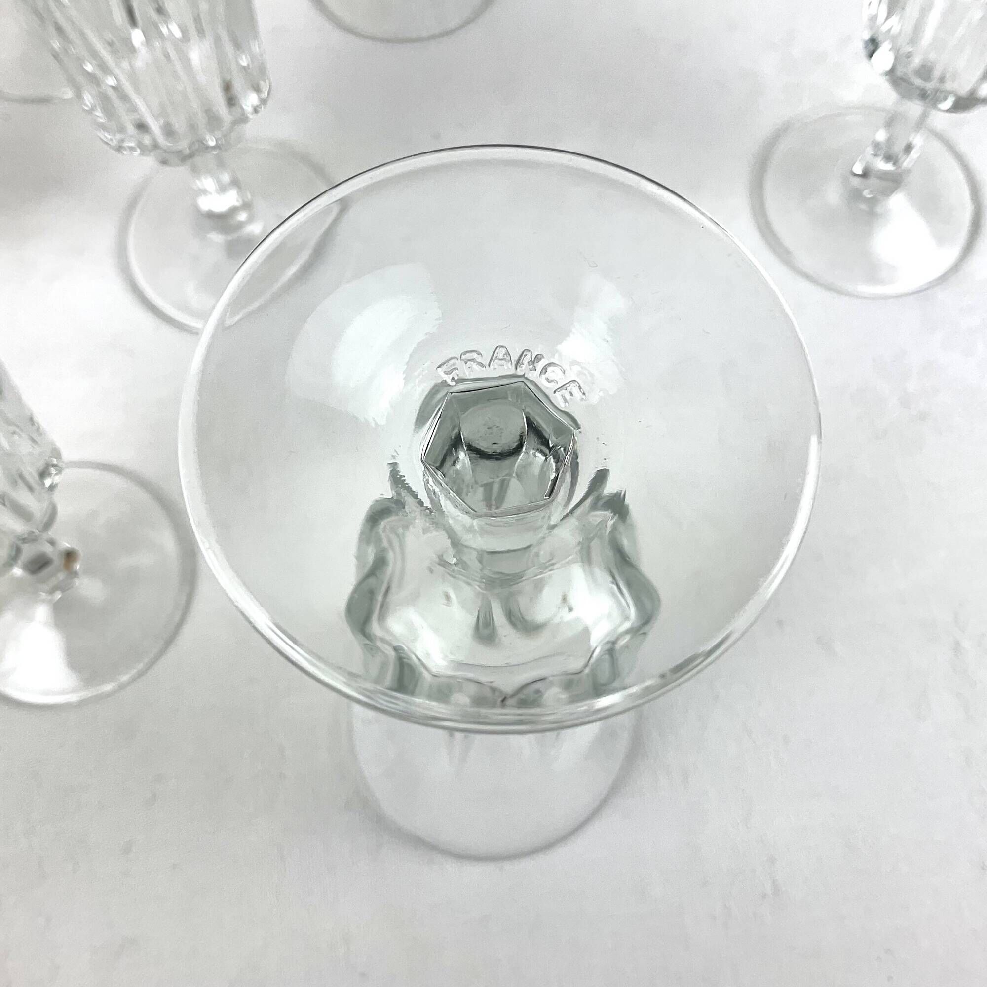 Champagne glasses/cuts/flutes made in France