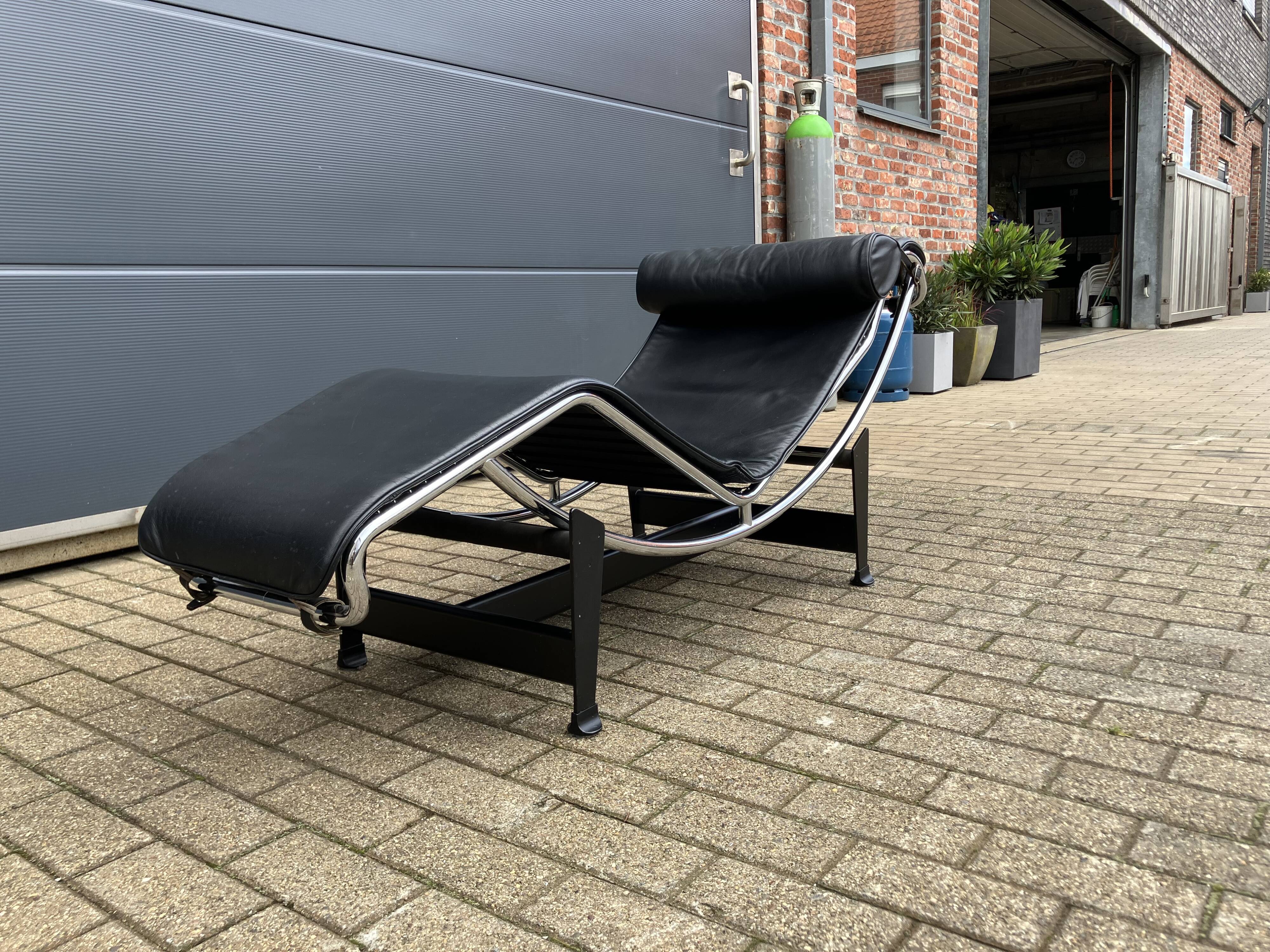 Cassina Lc4 Le Corbusier chaise longue