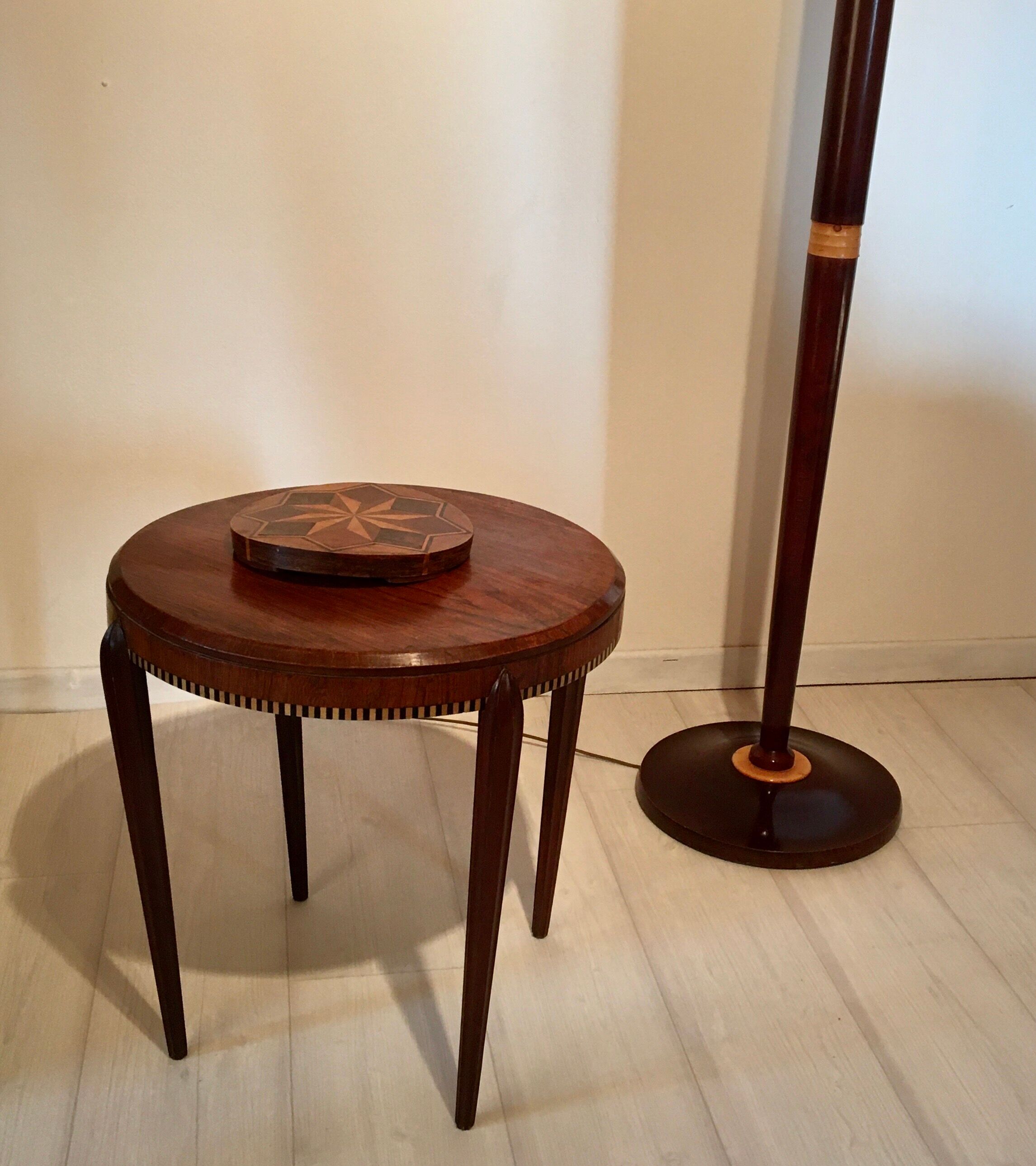 Art Deco lamppost 1930