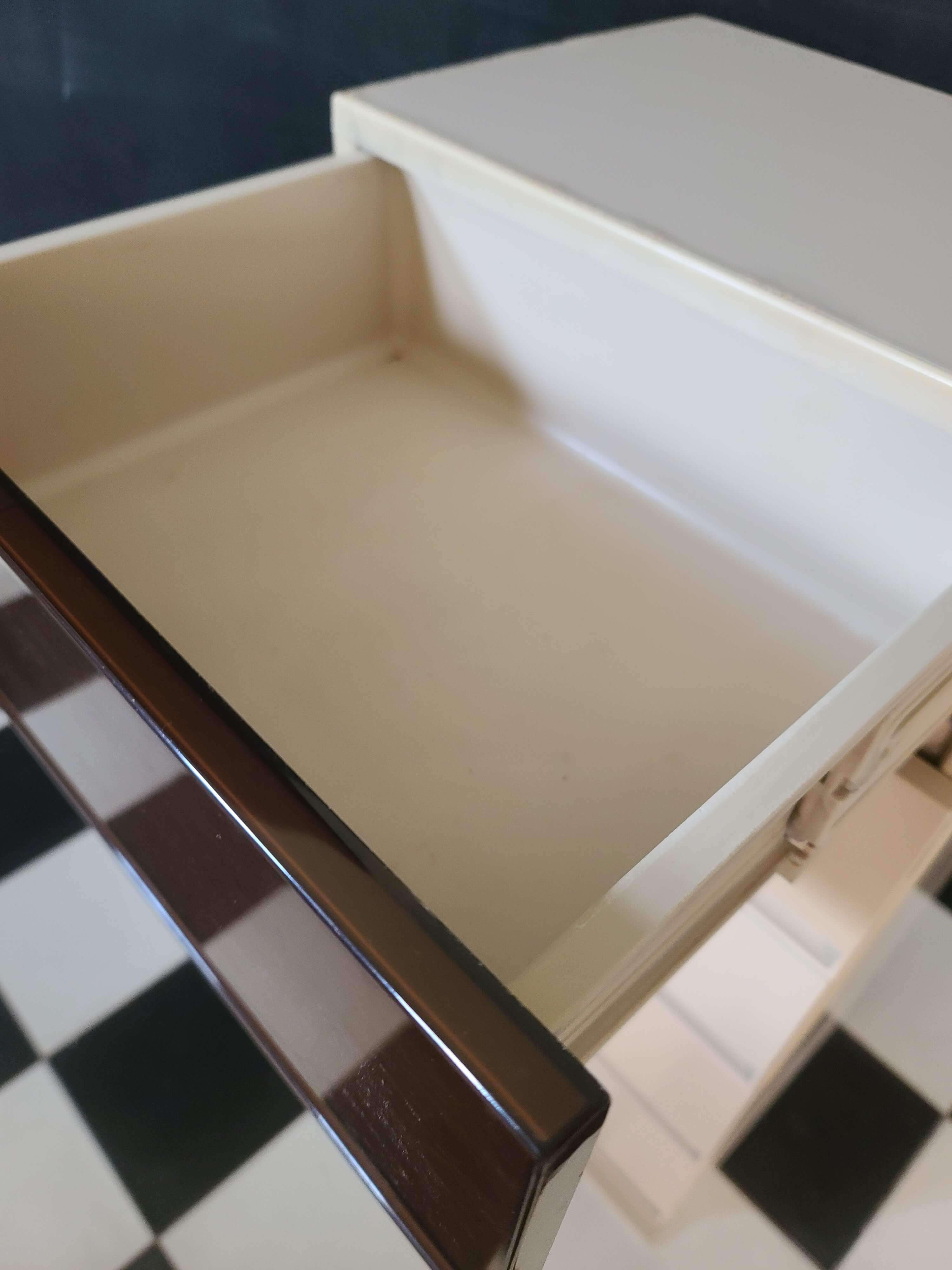 Vintage drawer cabinet