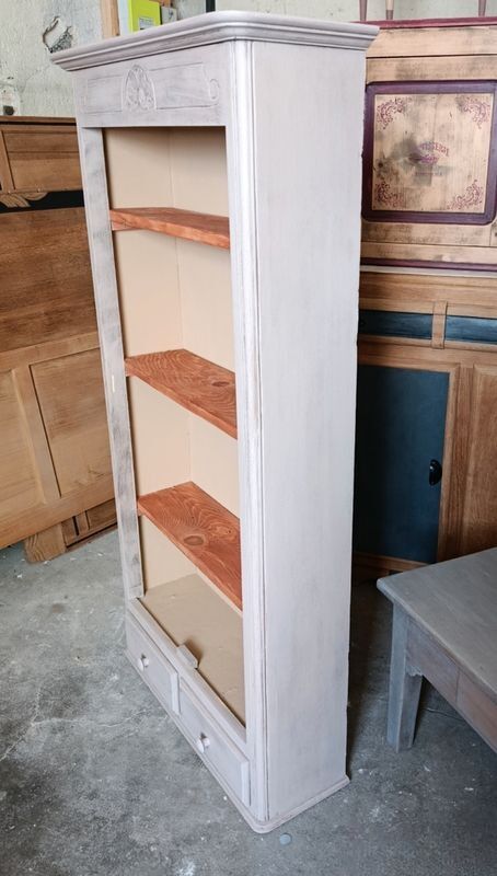 "Déliséa" shelf