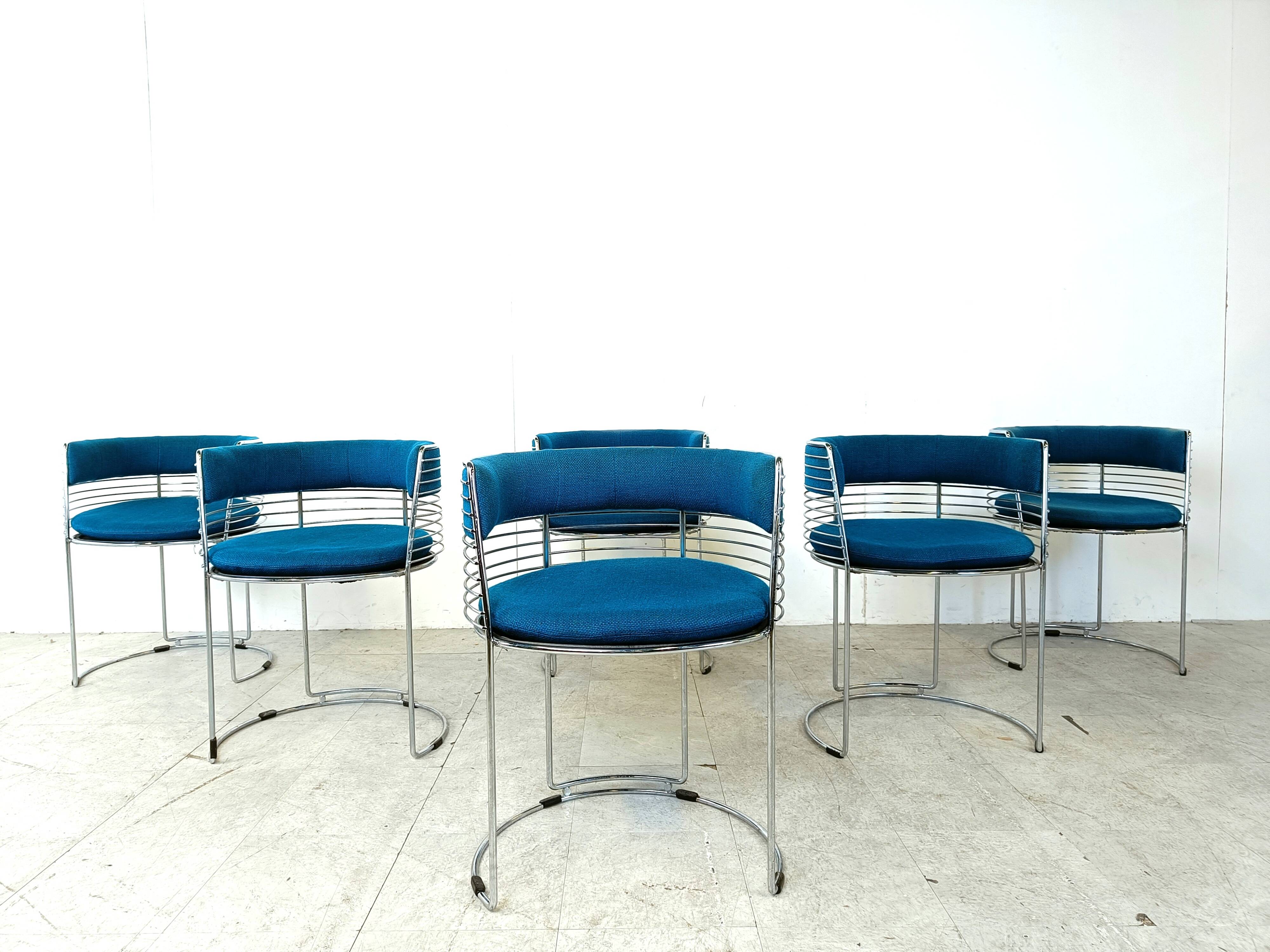 Set of 6 chrome wire and blue fabric dining chairs, 1970s