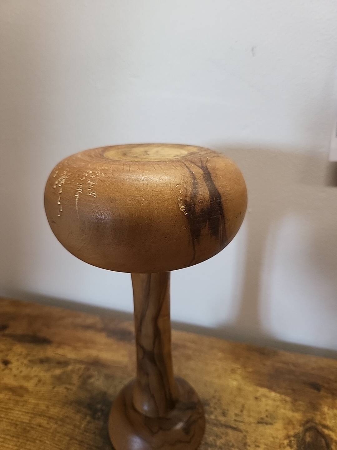 Porte chapeau en bois tourné, buis