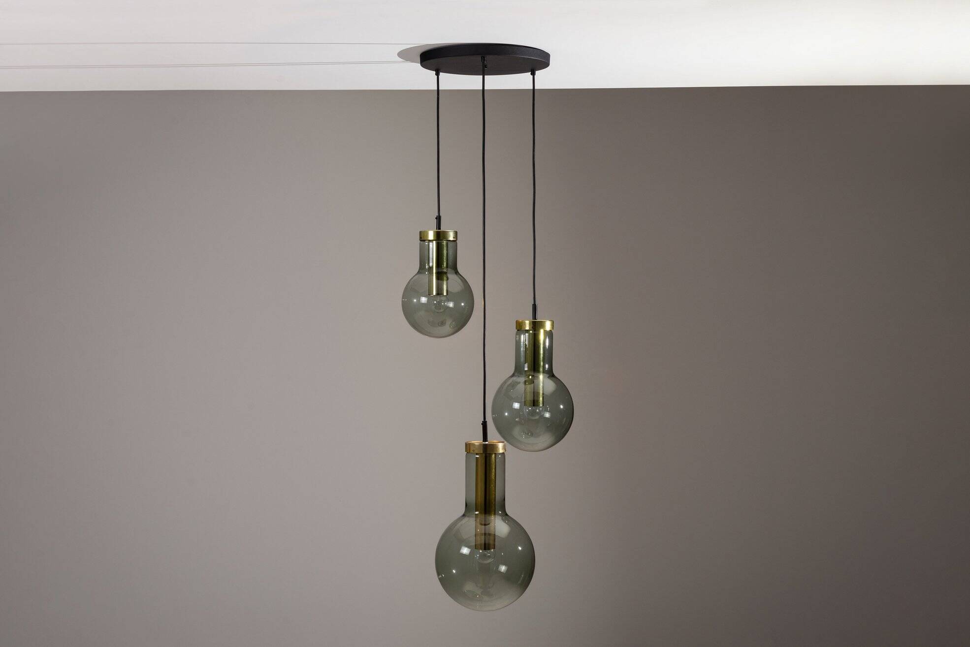 RAAK Amsterdam Maxi Globe Cascade pendant lamp Netherlands 1965