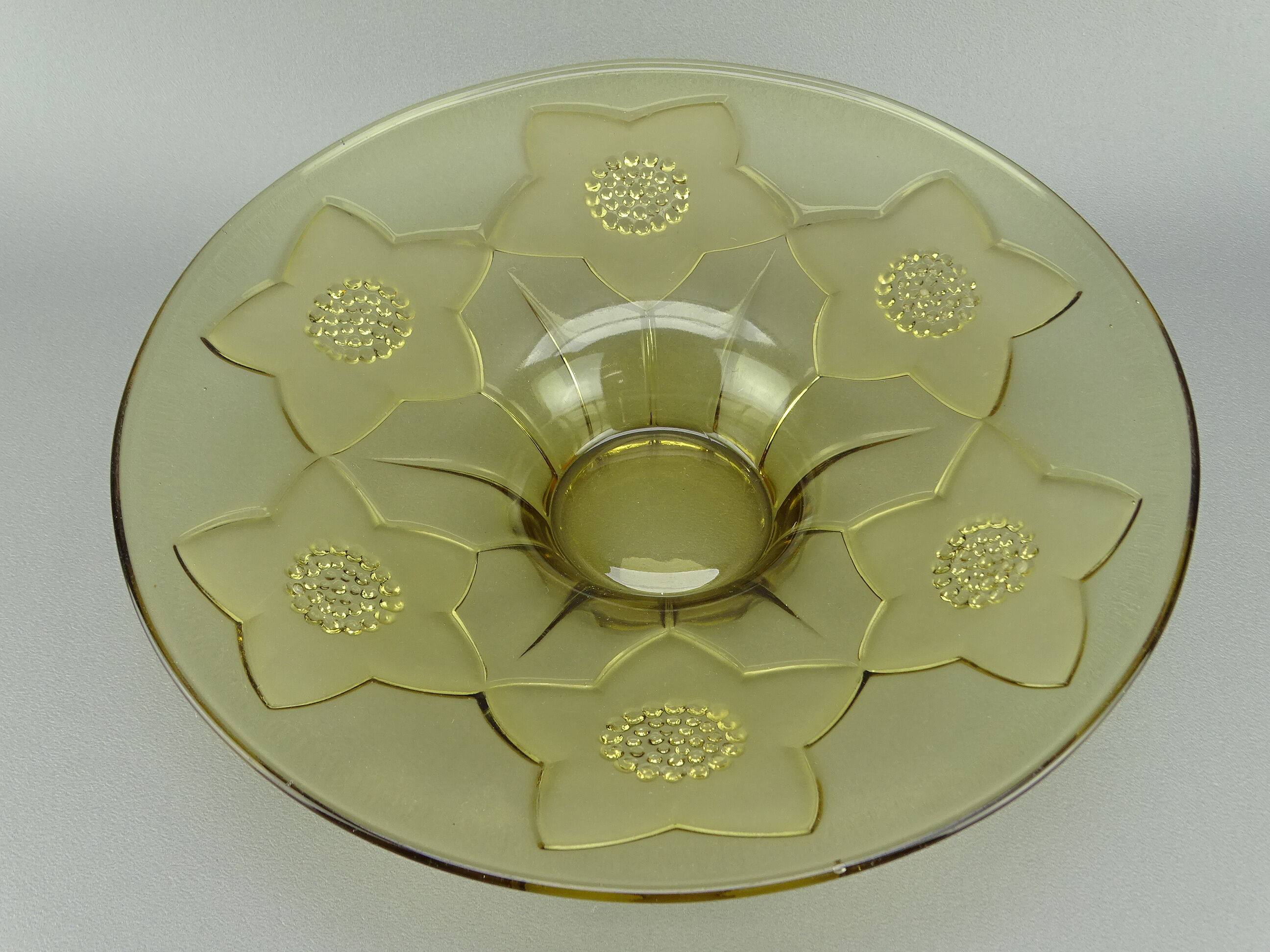 Pressed glass vintage fruit cup