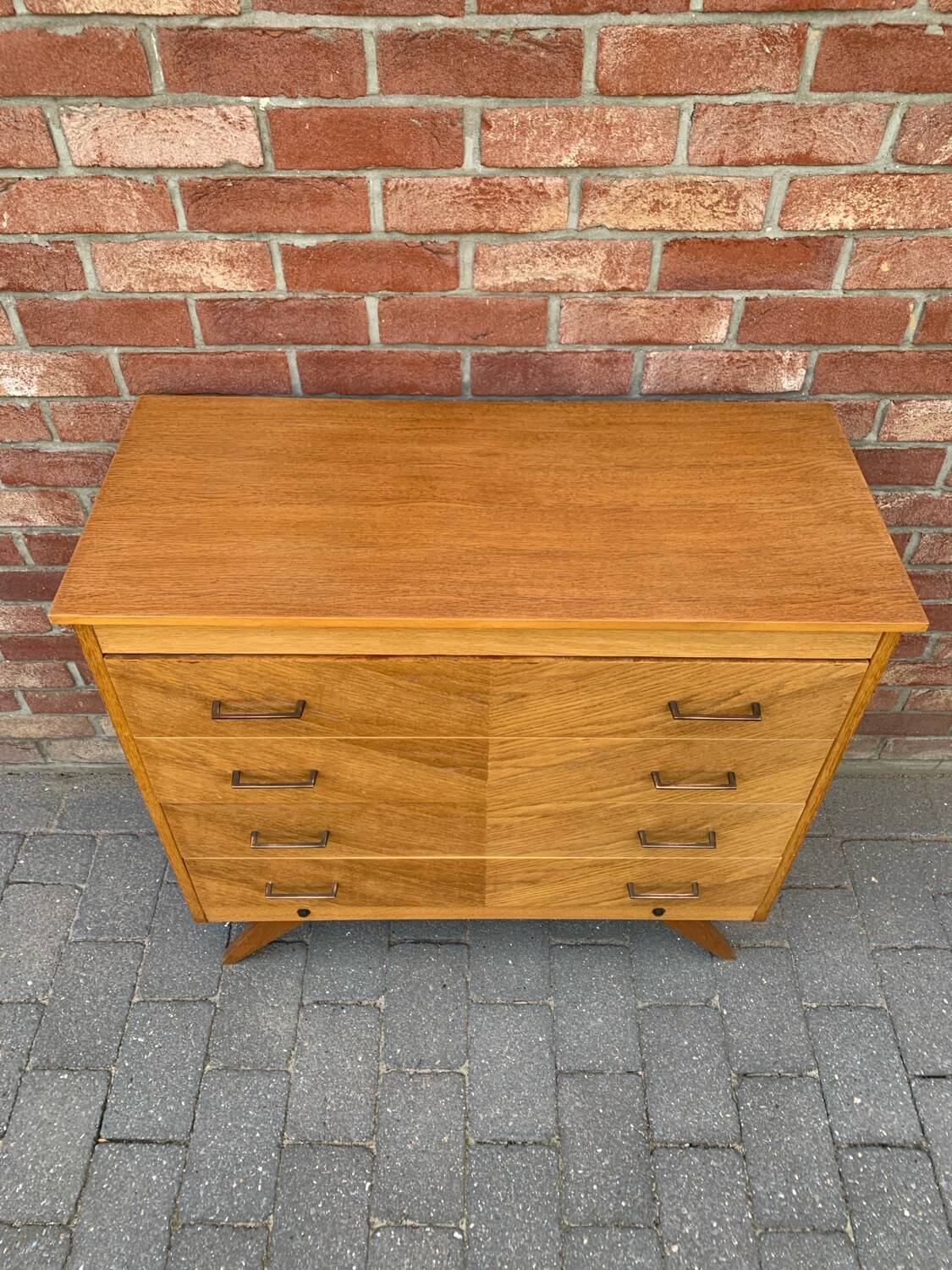 Vintage chest of drawers