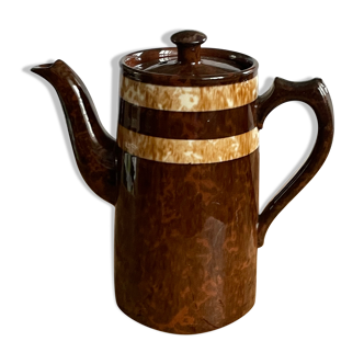 Cafetière en terre cuite