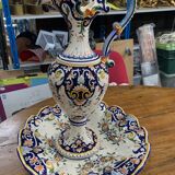 Ewer set and its earthenware dish