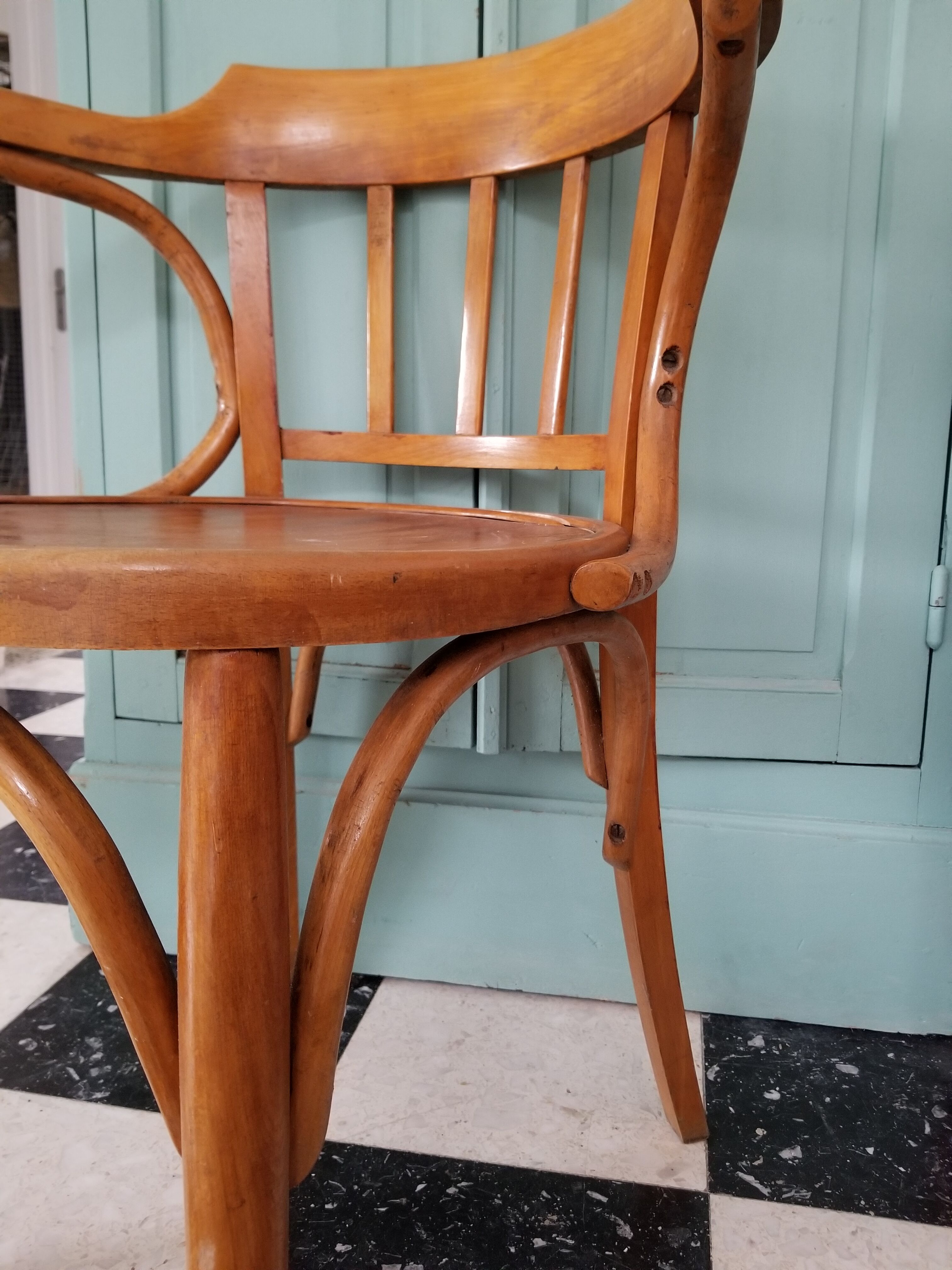 Fauteuil bois courbé